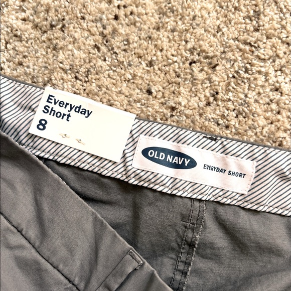 Women’s Shorts - Picture 3 of 3